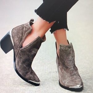 Jeffrey Campbell Cromwell Hunt the Plains Booties